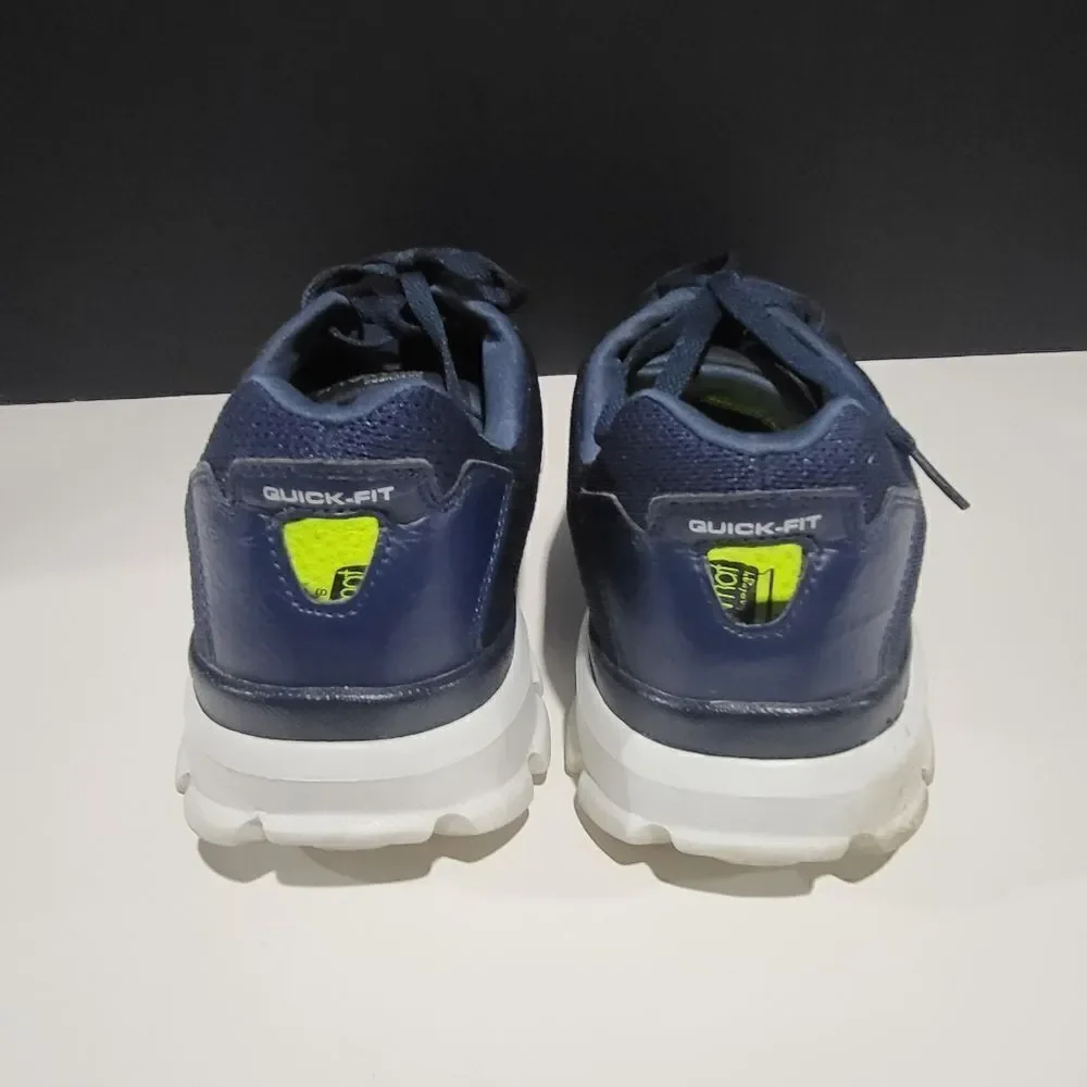Skechers men lightweight